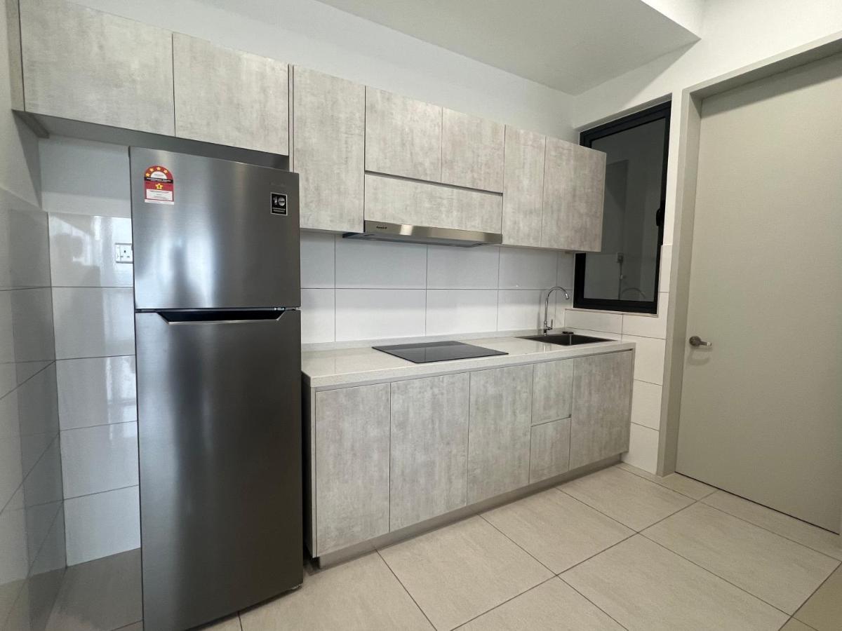 Mucihome Clio 3R2B, Putrajaya Condo Near To Ioi City Mall, Alamanda, Hospital Serdang, Wetland Studio Kru Dll- Non Smoking Home For Malaysian Only Extérieur photo